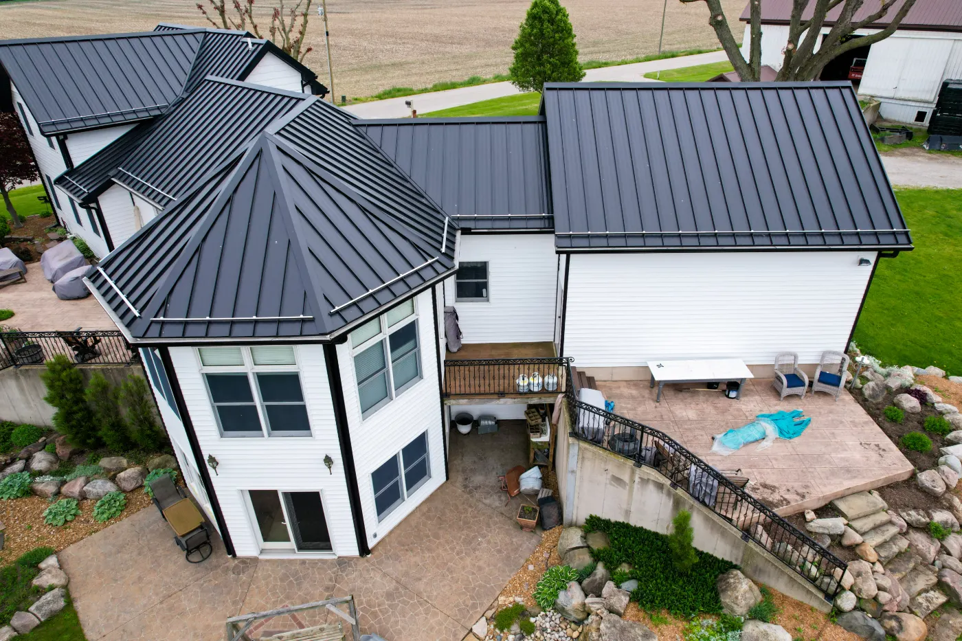Siding installation documented in Springmill Ponds